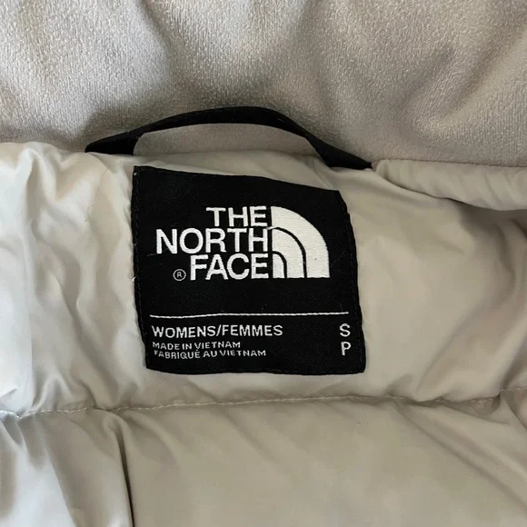 The North Face women’s cream 550 down filled parka size Small - Picture 5 of 15